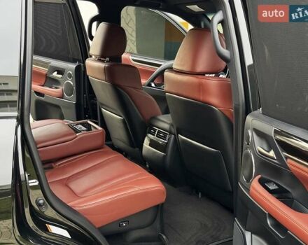 Чорний Лексус ЛХ, об'ємом двигуна 4.46 л та пробігом 153 тис. км за 78750 $, фото 48 на Automoto.ua