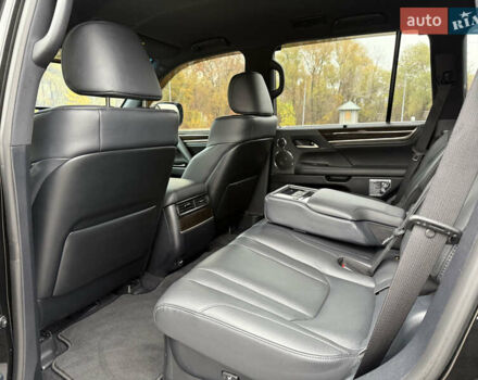 Черный Лексус ЛХ, объемом двигателя 4.46 л и пробегом 95 тыс. км за 86600 $, фото 41 на Automoto.ua