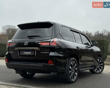 Черный Лексус ЛХ, объемом двигателя 4.46 л и пробегом 95 тыс. км за 86600 $, фото 21 на Automoto.ua