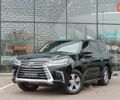 Черный Лексус ЛХ, объемом двигателя 4.46 л и пробегом 126 тыс. км за 85171 $, фото 1 на Automoto.ua