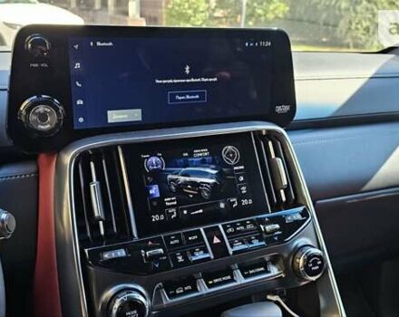 Лексус ЛХ 2021 в Киеве на Automoto.ua Черный Лексус ЛХ, объемом двигателя 3.3 л и пробегом 172 тыс. км за 100000 $, фото 5 на Automoto.ua