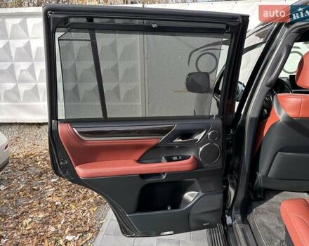 Черный Лексус ЛХ, объемом двигателя 4.46 л и пробегом 137 тыс. км за 88000 $, фото 34 на Automoto.ua