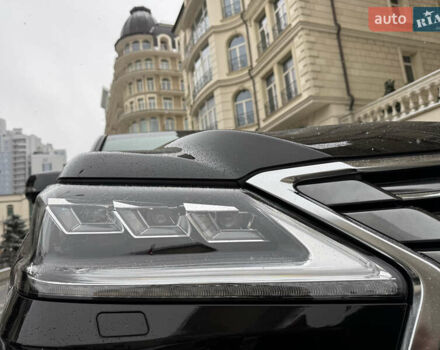 Черный Лексус ЛХ, объемом двигателя 4.46 л и пробегом 13 тыс. км за 107000 $, фото 12 на Automoto.ua