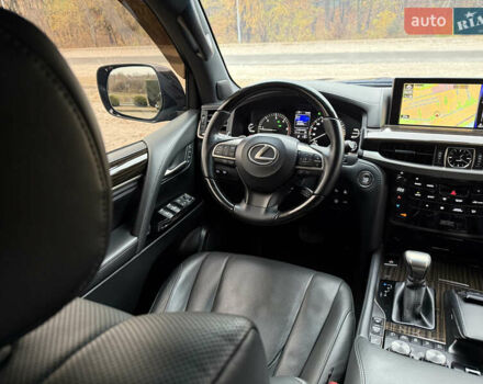 Черный Лексус ЛХ, объемом двигателя 4.46 л и пробегом 95 тыс. км за 86600 $, фото 34 на Automoto.ua