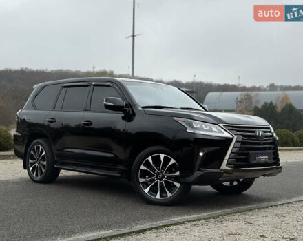 Черный Лексус ЛХ, объемом двигателя 4.46 л и пробегом 95 тыс. км за 86600 $, фото 8 на Automoto.ua