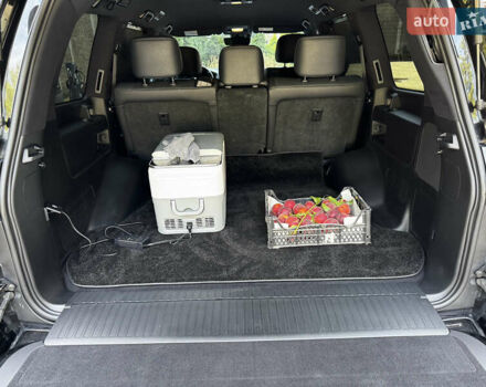 Лексус ЛХ 2021 в Киеве на Automoto.ua Черный Лексус ЛХ, объемом двигателя 4.46 л и пробегом 204 тыс. км за 79000 $, фото 14 на Automoto.ua