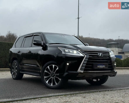 Черный Лексус ЛХ, объемом двигателя 4.46 л и пробегом 95 тыс. км за 86600 $, фото 9 на Automoto.ua