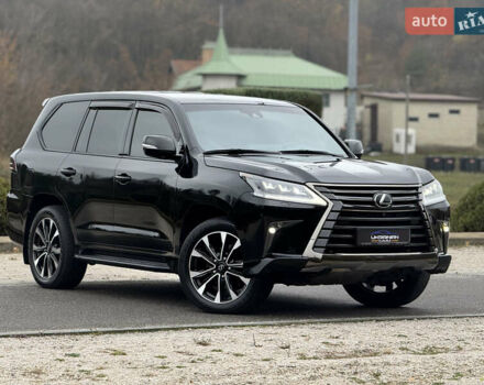 Черный Лексус ЛХ, объемом двигателя 4.46 л и пробегом 95 тыс. км за 86600 $, фото 6 на Automoto.ua
