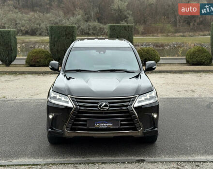Черный Лексус ЛХ, объемом двигателя 4.46 л и пробегом 95 тыс. км за 86600 $, фото 12 на Automoto.ua