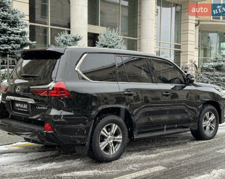 Черный Лексус ЛХ, объемом двигателя 4.46 л и пробегом 13 тыс. км за 107000 $, фото 6 на Automoto.ua