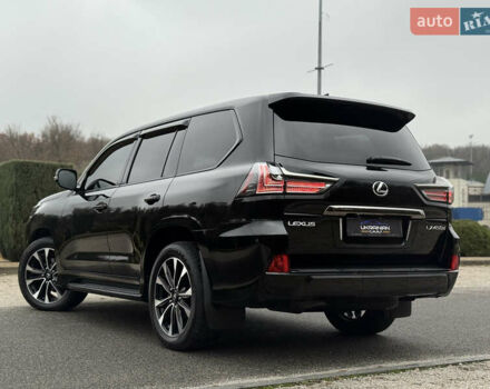 Черный Лексус ЛХ, объемом двигателя 4.46 л и пробегом 95 тыс. км за 86600 $, фото 15 на Automoto.ua