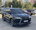 Черный Лексус ЛХ, объемом двигателя 4.46 л и пробегом 93 тыс. км за 92500 $, фото 3 на Automoto.ua