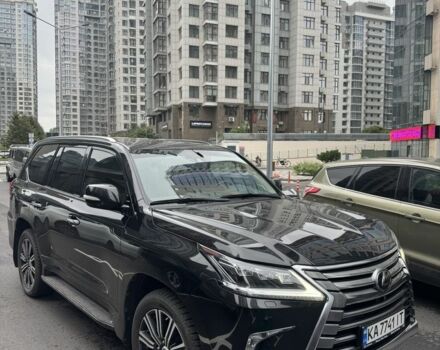 Чорний Лексус ЛХ, об'ємом двигуна 5.7 л та пробігом 85 тис. км за 75999 $, фото 1 на Automoto.ua
