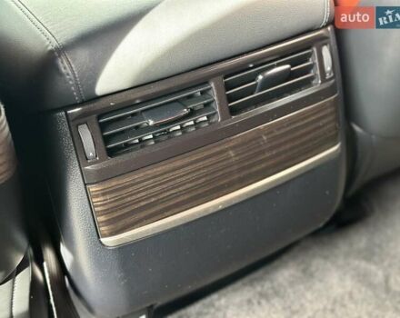 Черный Лексус ЛХ, объемом двигателя 4.46 л и пробегом 137 тыс. км за 88000 $, фото 39 на Automoto.ua