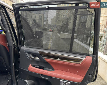 Черный Лексус ЛХ, объемом двигателя 4.46 л и пробегом 13 тыс. км за 107000 $, фото 28 на Automoto.ua