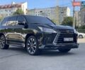 Черный Лексус ЛХ, объемом двигателя 4.46 л и пробегом 93 тыс. км за 92500 $, фото 1 на Automoto.ua
