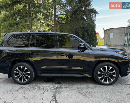 Лексус ЛХ 2021 в Киеве на Automoto.ua Черный Лексус ЛХ, объемом двигателя 4.46 л и пробегом 204 тыс. км за 79000 $, фото 1 на Automoto.ua