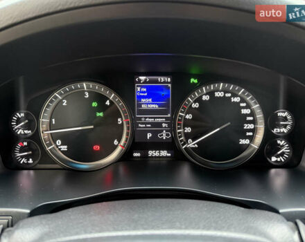 Черный Лексус ЛХ, объемом двигателя 4.46 л и пробегом 95 тыс. км за 86600 $, фото 48 на Automoto.ua