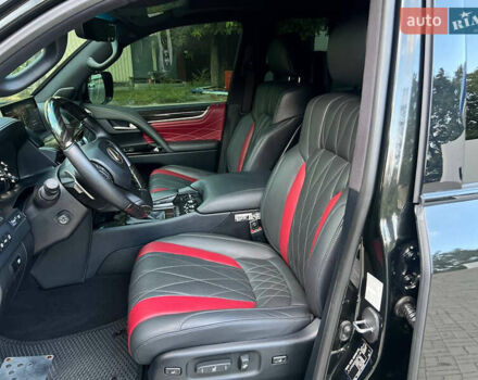 Черный Лексус ЛХ, объемом двигателя 5.66 л и пробегом 62 тыс. км за 98500 $, фото 25 на Automoto.ua