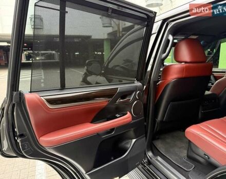 Чорний Лексус ЛХ, об'ємом двигуна 4.46 л та пробігом 138 тис. км за 85990 $, фото 15 на Automoto.ua