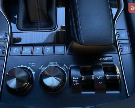 Чорний Лексус ЛХ, об'ємом двигуна 4.46 л та пробігом 29 тис. км за 96900 $, фото 14 на Automoto.ua