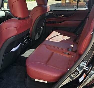 Лексус ЛХ 2021 в Киеве на Automoto.ua Черный Лексус ЛХ, объемом двигателя 3.3 л и пробегом 172 тыс. км за 100000 $, фото 2 на Automoto.ua