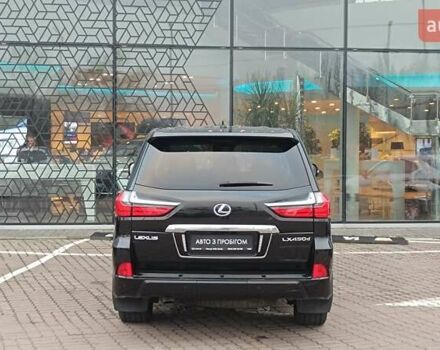 Черный Лексус ЛХ, объемом двигателя 4.46 л и пробегом 126 тыс. км за 85171 $, фото 3 на Automoto.ua