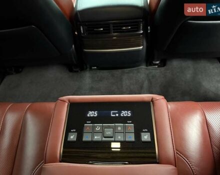 Чорний Лексус ЛХ, об'ємом двигуна 4.46 л та пробігом 138 тис. км за 85990 $, фото 31 на Automoto.ua