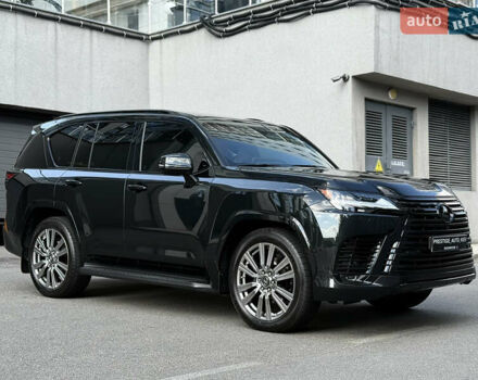 Черный Лексус ЛХ, объемом двигателя 3.45 л и пробегом 72 тыс. км за 128000 $, фото 14 на Automoto.ua