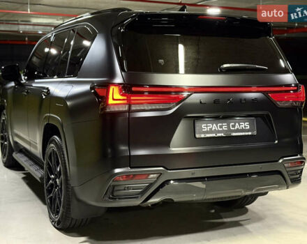 Черный Лексус ЛХ, объемом двигателя 3.35 л и пробегом 63 тыс. км за 114000 $, фото 15 на Automoto.ua