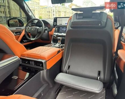 Чорний Лексус ЛХ, об'ємом двигуна 3.45 л та пробігом 58 тис. км за 125000 $, фото 49 на Automoto.ua