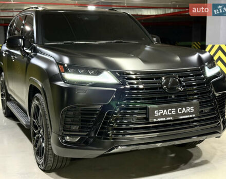 Черный Лексус ЛХ, объемом двигателя 3.35 л и пробегом 63 тыс. км за 114000 $, фото 7 на Automoto.ua