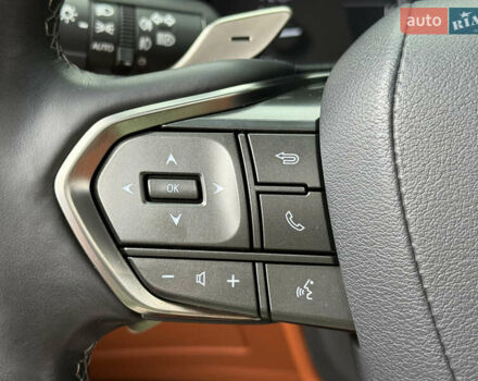 Черный Лексус ЛХ, объемом двигателя 3.45 л и пробегом 70 тыс. км за 127000 $, фото 73 на Automoto.ua