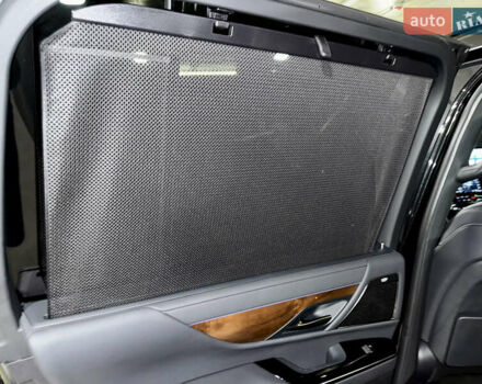 Черный Лексус ЛХ, объемом двигателя 3.35 л и пробегом 63 тыс. км за 114000 $, фото 30 на Automoto.ua