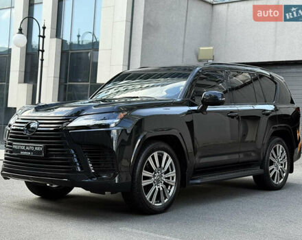 Лексус ЛХ 2022 у Києві на Automoto.ua Чорний Лексус ЛХ, об'ємом двигуна 3.45 л та пробігом 70 тис. км за 123000 $, фото 15 на Automoto.ua