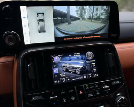 Лексус ЛХ 2022 у Києві на Automoto.ua Чорний Лексус ЛХ, об'ємом двигуна 3.45 л та пробігом 88 тис. км за 119000 $, фото 18 на Automoto.ua