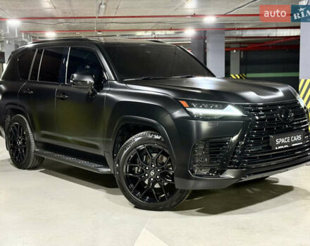Лексус ЛХ 2022 у Києві на Automoto.ua Чорний Лексус ЛХ, об'ємом двигуна 3.35 л та пробігом 63 тис. км за 115500 $, фото 2 на Automoto.ua