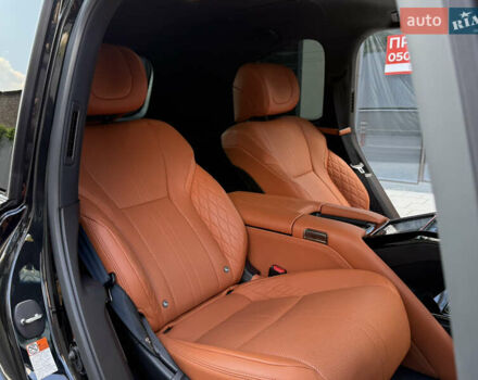 Лексус ЛХ 2022 у Києві на Automoto.ua Чорний Лексус ЛХ, об'ємом двигуна 3.45 л та пробігом 70 тис. км за 123000 $, фото 53 на Automoto.ua