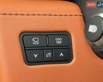 Черный Лексус ЛХ, объемом двигателя 3.45 л и пробегом 70 тыс. км за 127000 $, фото 89 на Automoto.ua