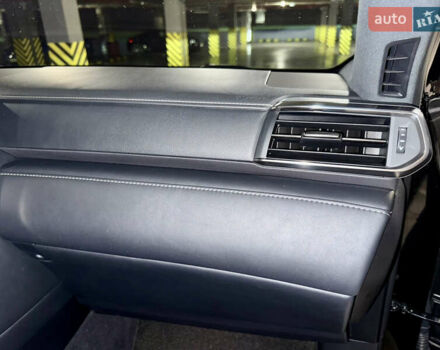 Черный Лексус ЛХ, объемом двигателя 3.35 л и пробегом 63 тыс. км за 114000 $, фото 19 на Automoto.ua