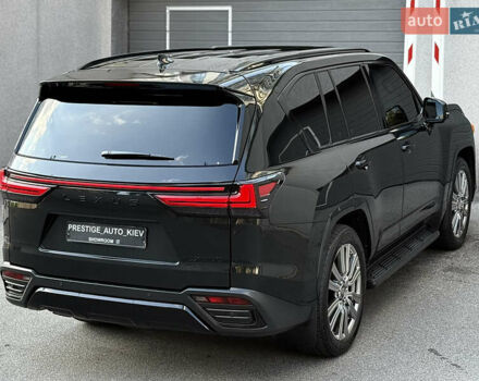 Лексус ЛХ 2022 у Києві на Automoto.ua Чорний Лексус ЛХ, об'ємом двигуна 3.45 л та пробігом 70 тис. км за 123000 $, фото 19 на Automoto.ua