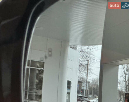 Черный Лексус ЛХ, объемом двигателя 3.35 л и пробегом 68 тыс. км за 112000 $, фото 17 на Automoto.ua