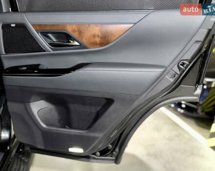 Черный Лексус ЛХ, объемом двигателя 3.35 л и пробегом 63 тыс. км за 114000 $, фото 25 на Automoto.ua