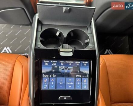 Чорний Лексус ЛХ, об'ємом двигуна 3.45 л та пробігом 58 тис. км за 125000 $, фото 38 на Automoto.ua