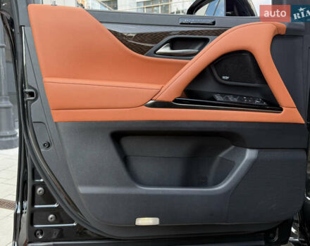 Черный Лексус ЛХ, объемом двигателя 3.45 л и пробегом 72 тыс. км за 128000 $, фото 54 на Automoto.ua