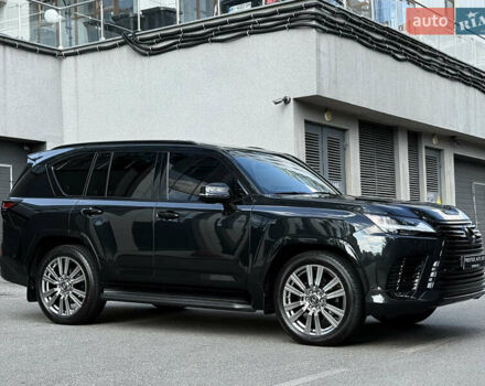 Лексус ЛХ 2022 у Києві на Automoto.ua Чорний Лексус ЛХ, об'ємом двигуна 3.45 л та пробігом 70 тис. км за 123000 $, фото 13 на Automoto.ua