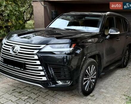 Чорний Лексус ЛХ, об'ємом двигуна 3.35 л та пробігом 35 тис. км за 117500 $, фото 1 на Automoto.ua