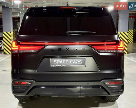 Лексус ЛХ 2022 у Києві на Automoto.ua Чорний Лексус ЛХ, об'ємом двигуна 3.35 л та пробігом 63 тис. км за 115500 $, фото 13 на Automoto.ua