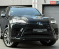 Черный Лексус ЛХ, объемом двигателя 3.45 л и пробегом 72 тыс. км за 128000 $, фото 1 на Automoto.ua