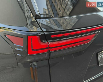 Черный Лексус ЛХ, объемом двигателя 3.45 л и пробегом 72 тыс. км за 128000 $, фото 39 на Automoto.ua